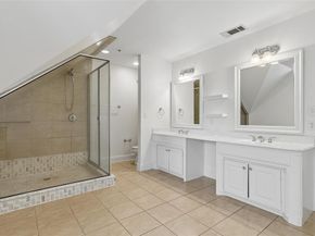 5726  La Vista Drive , Dallas Texas 75206
