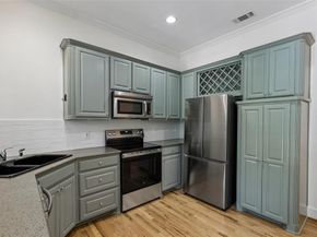 5726  La Vista Drive , Dallas Texas 75206