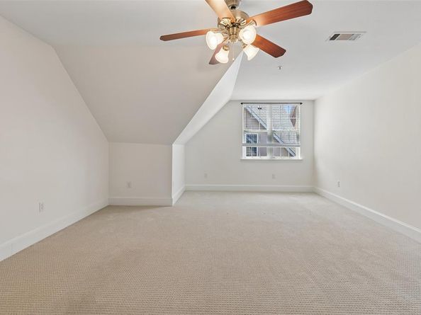 5726  La Vista Drive , Dallas Texas 75206