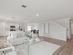 2132  Chantilly Lane , Arlington Texas 76015
