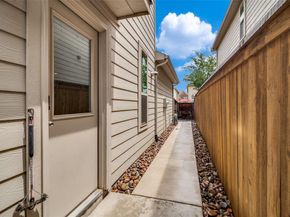 3805  Margo Mews , Rowlett Texas 75089