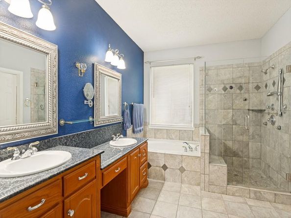 2216  Forest Creek Drive , Mansfield Texas 76063