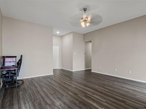 1012  High Crest Drive , Azle Texas 76020