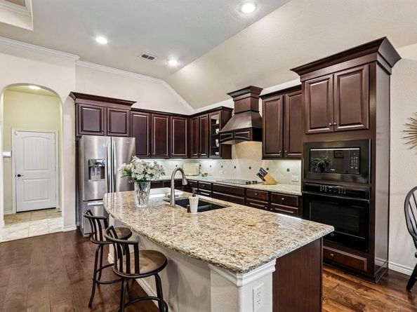1441  Isabella Lane , Savannah Texas 76227