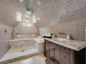717  Ridgeway Street , Dallas Texas 75214