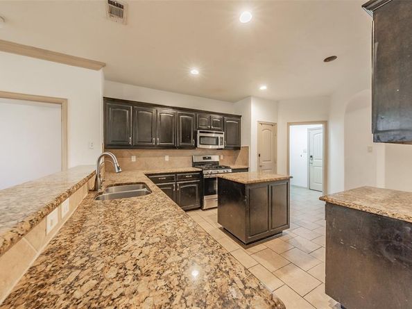 3316  Lone Tree Lane , Fort Worth Texas 76244