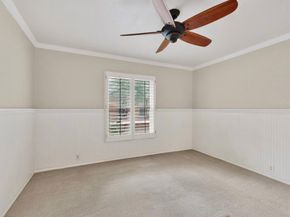 7820  Meadow Park Drive  215, Dallas Texas 75230