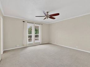 7820  Meadow Park Drive  215, Dallas Texas 75230