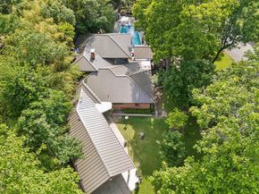 404 W Greenbriar Lane , Dallas Texas 75208