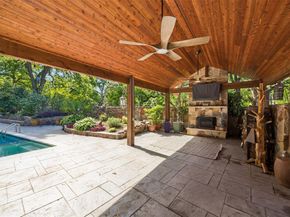 404 W Greenbriar Lane , Dallas Texas 75208