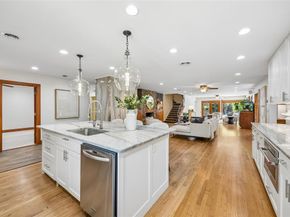 404 W Greenbriar Lane , Dallas Texas 75208