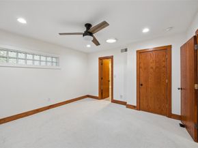 404 W Greenbriar Lane , Dallas Texas 75208