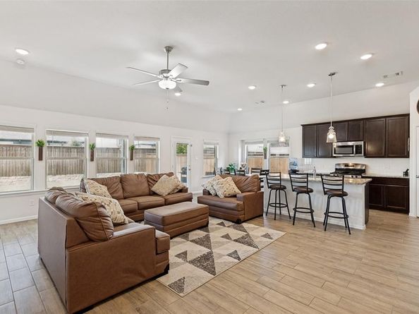 1425  Bellaire Street , Celina Texas 75009