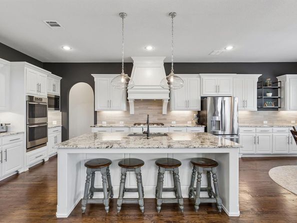 7812  Ivey  , The Colony Texas 75056