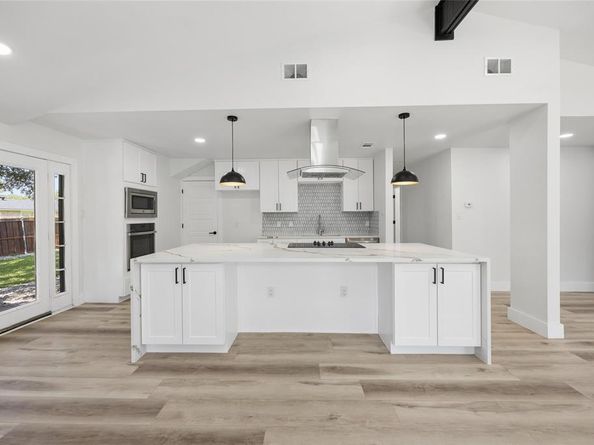 3332  High Lark Drive , Dallas Texas 75234