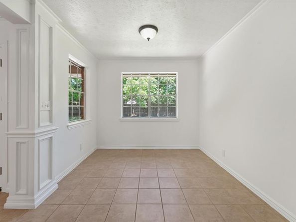 718  Ridgecrest Circle , Denton Texas 76205
