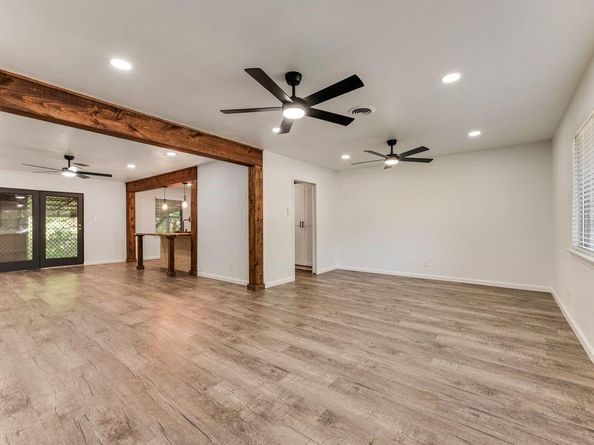 5321  Mystic Trail , Dallas Texas 75241