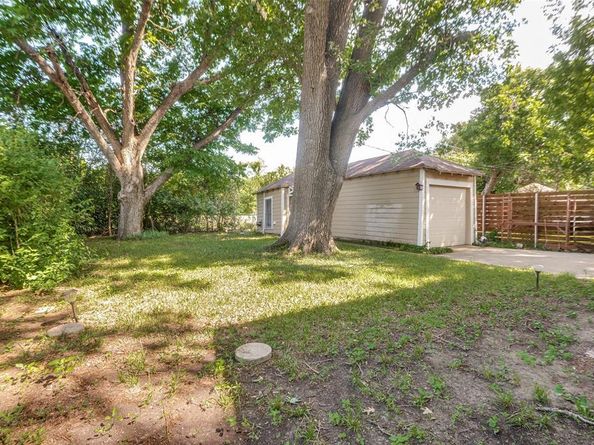 6322  Covington Lane , Dallas Texas 75214