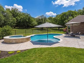 10512  Estancia Court , Fort Worth Texas 76108