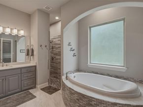 10512  Estancia Court , Fort Worth Texas 76108