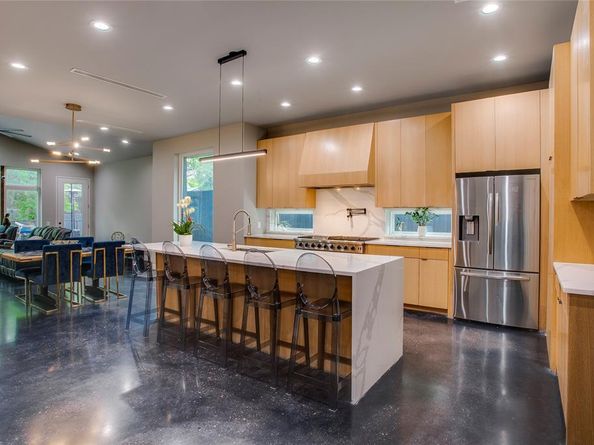 8926  Groveland Drive , Dallas Texas 75218