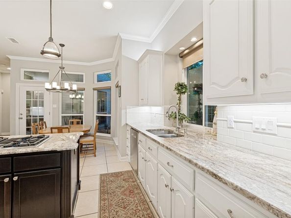 8524  Breakers Point , Dallas Texas 75243