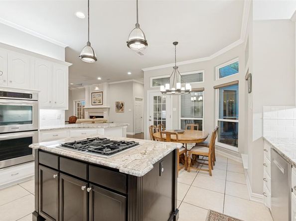 8524  Breakers Point , Dallas Texas 75243