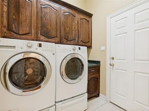 8524  Breakers Point , Dallas Texas 75243