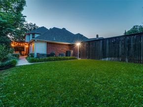 8524  Breakers Point , Dallas Texas 75243