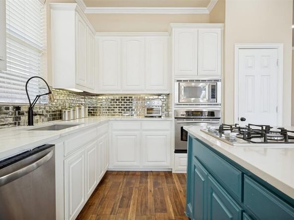 8019  Navisota Drive , Lantana Texas 76226