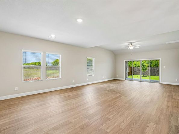 3224  Dustbend Plaza , Fort Worth Texas 76179