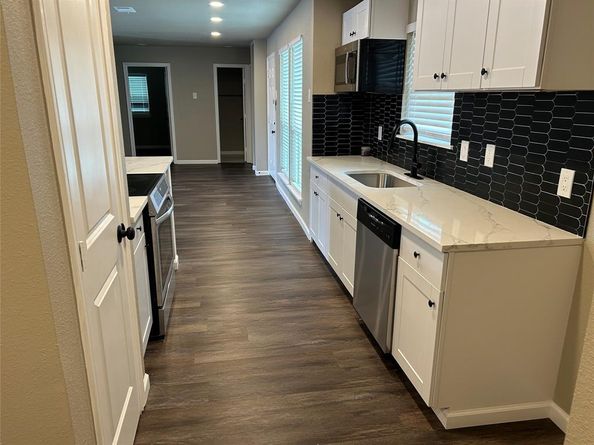 3837  Burning Tree Lane , Garland Texas 75042