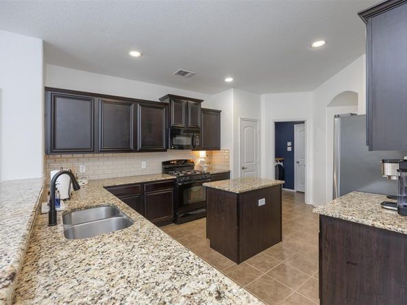 2536  Shooting Star Drive , McKinney Texas 75071