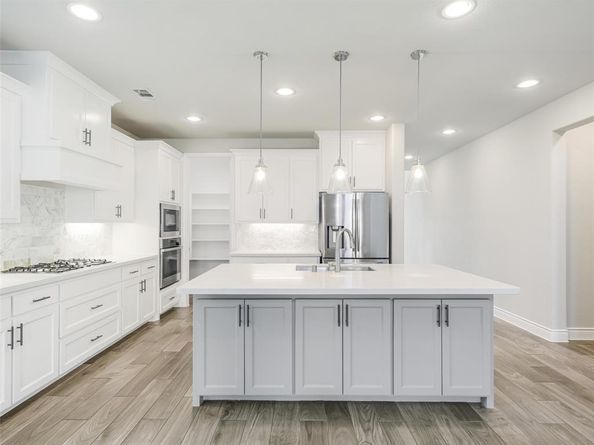 3240  Lexington Drive , Celina Texas 75009