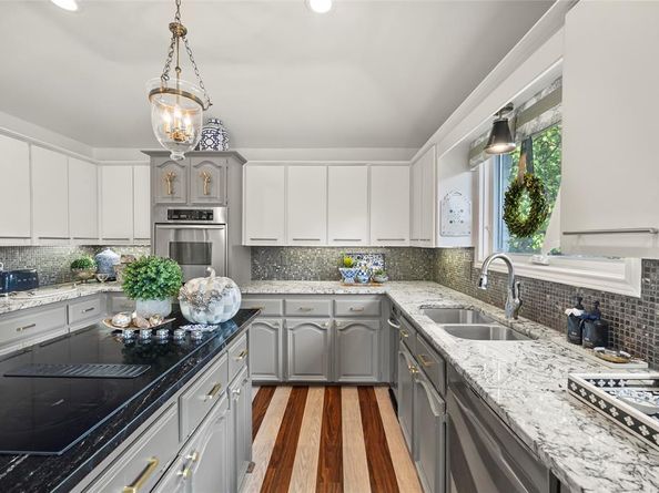 5713  Southern Cross Drive , Rockwall Texas 75032