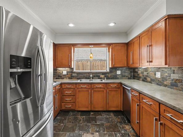 13126  Fall Manor Drive , Dallas Texas 75243