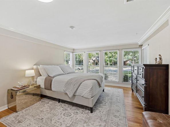 1147 N Windomere Avenue , Dallas Texas 75208