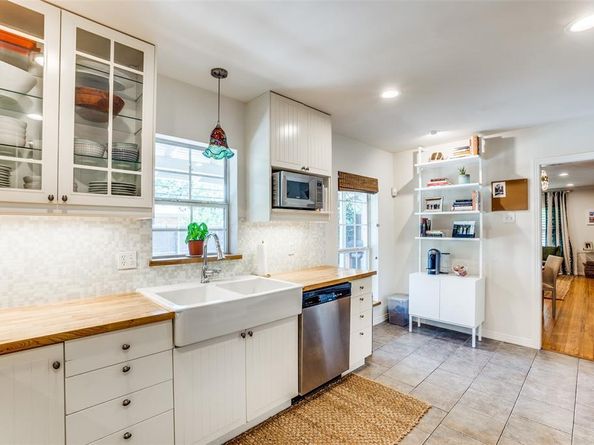 7627  Robin Road , Dallas Texas 75209