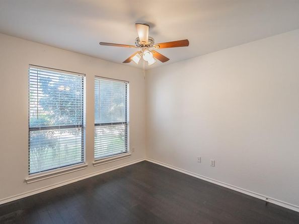 7924  Fox Chase Drive , Arlington Texas 76001