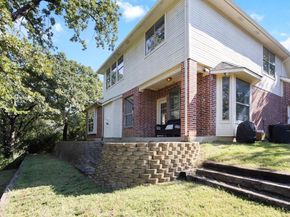 1512  Valley Creek Road , Denton Texas 76205