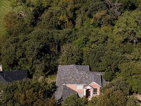 1512  Valley Creek Road , Denton Texas 76205