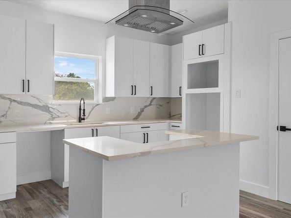 3142  Harmon Street , Dallas Texas 75215