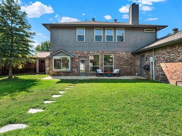 1001  Edison Lane , Allen Texas 75002
