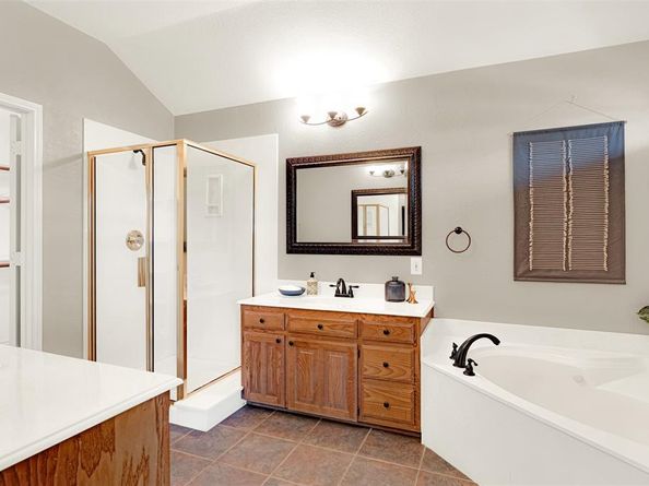1001  Edison Lane , Allen Texas 75002