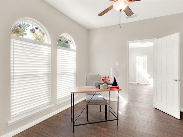 1001  Edison Lane , Allen Texas 75002