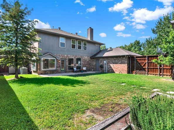 1001  Edison Lane , Allen Texas 75002