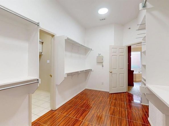 1910  Wickersham Lane , Corinth Texas 76210
