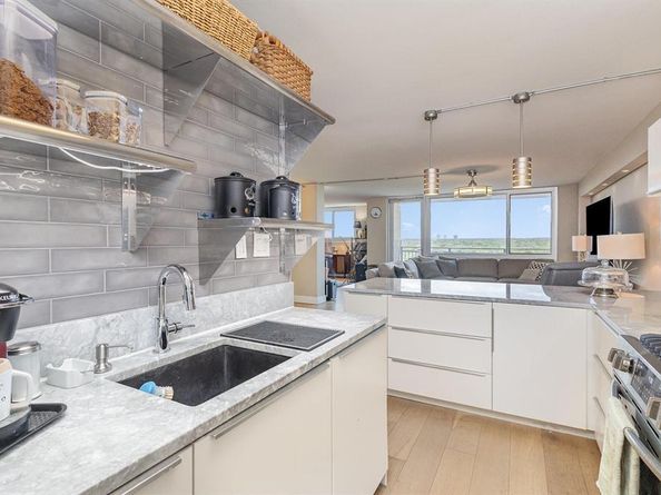 3883  Turtle Creek Boulevard  1615, Dallas Texas 75219