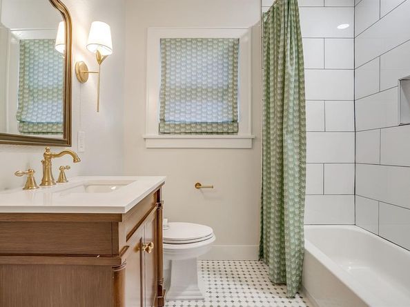 2209 W Rosedale Street S, Fort Worth Texas 76110