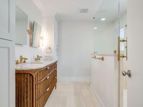 2209 W Rosedale Street S, Fort Worth Texas 76110